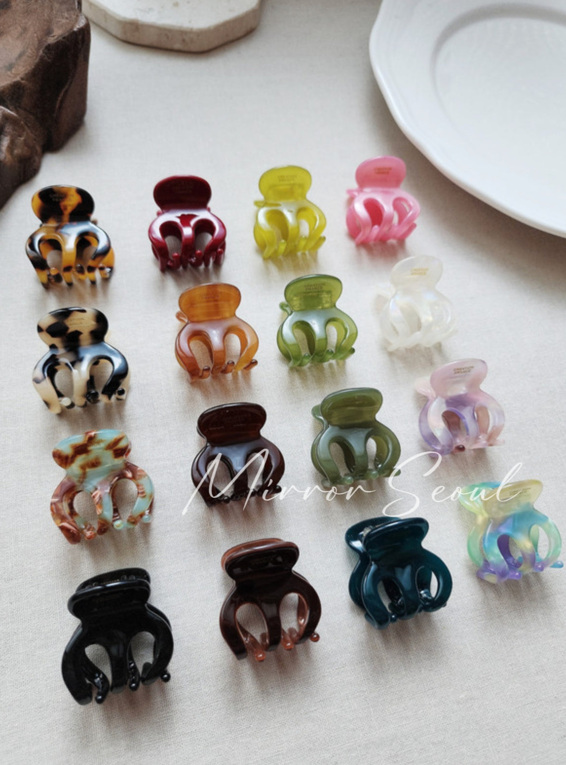 Mirror Acetate Crown Hairclaw Small Size