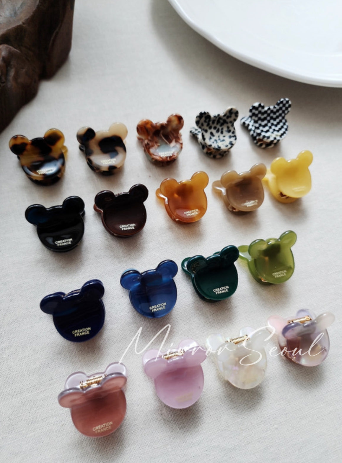 Mirror Acetate Pop Bear Face Hairclaw