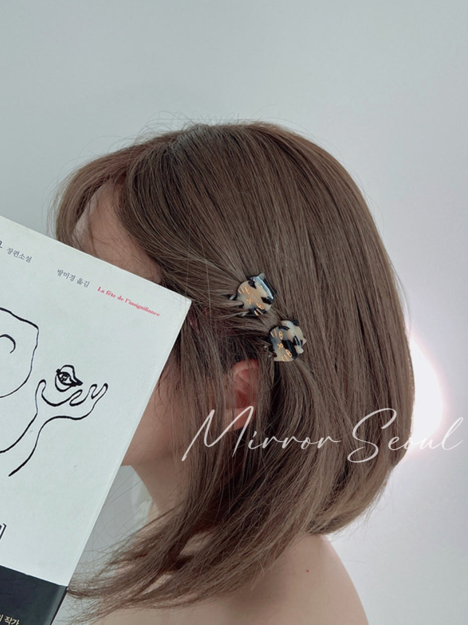 Mirror Acetate Cat Mini Hairclaw Pairs