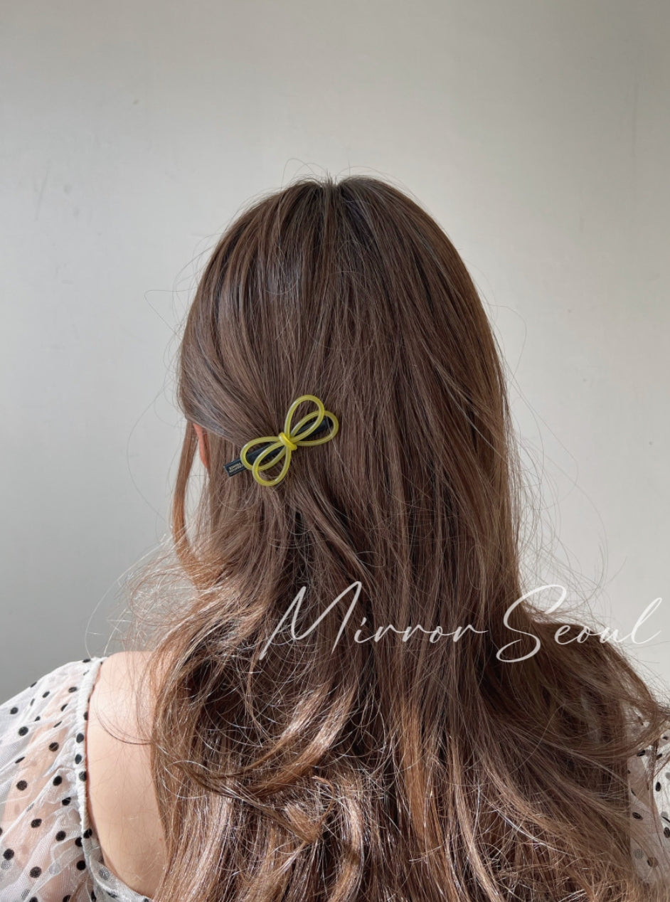 Mirror Acetate Loop Bow Hairpin