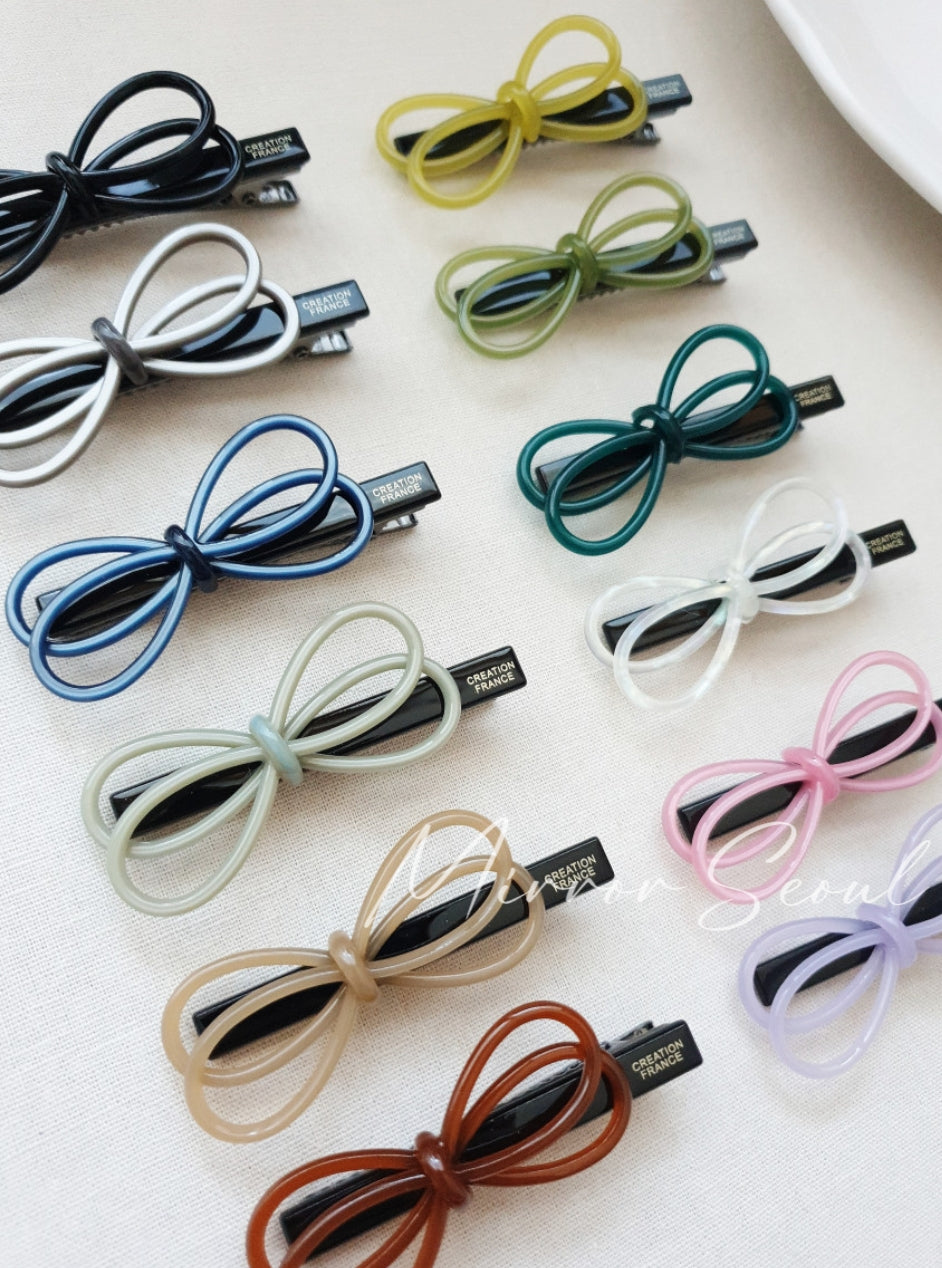 Mirror Acetate Loop Bow Hairpin