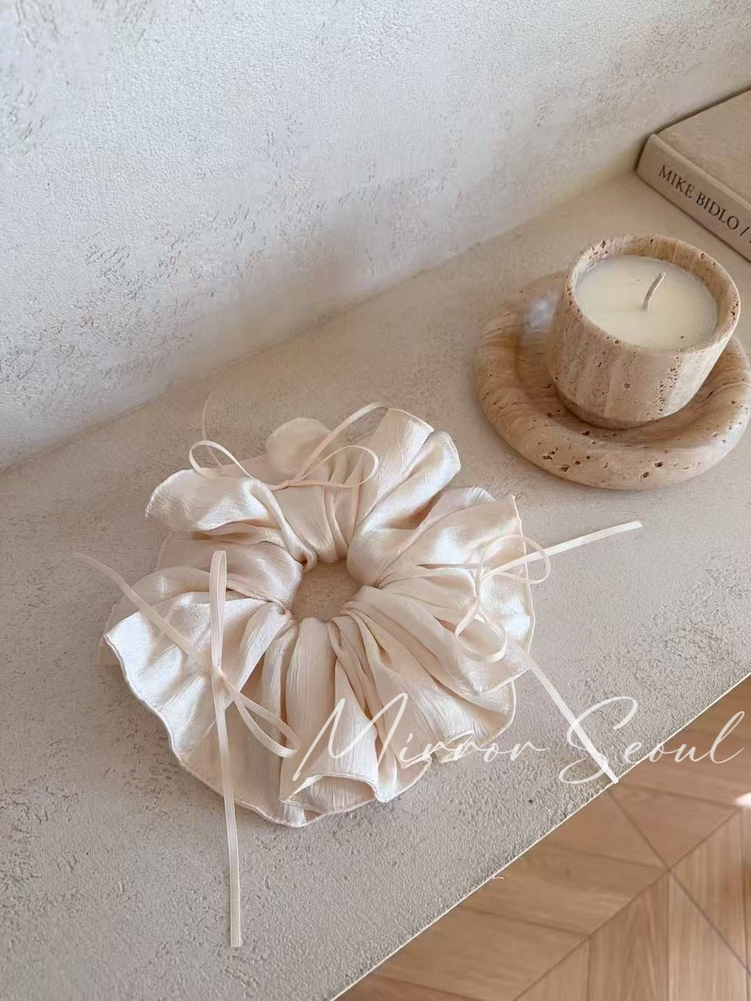 Mirror Monochrome Ribbon Scrunchies